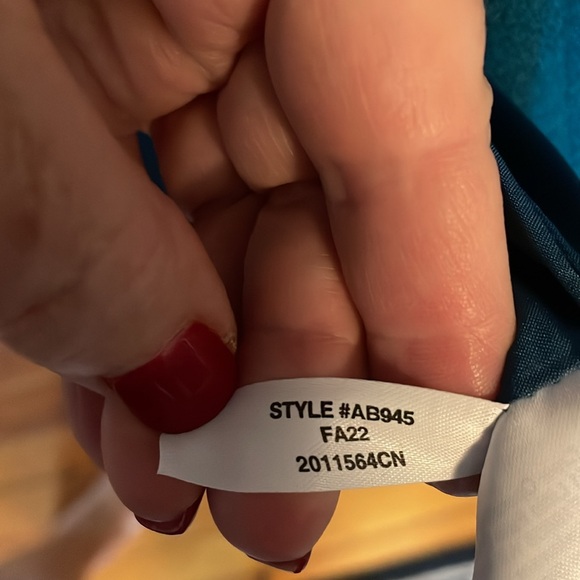 Beautiful blue city coat - Picture 10 of 10